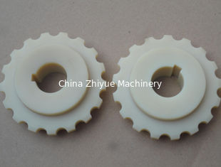 LF440TAB-K472 PA6 sprockets for chains machined drive idlers materials PA6 white color