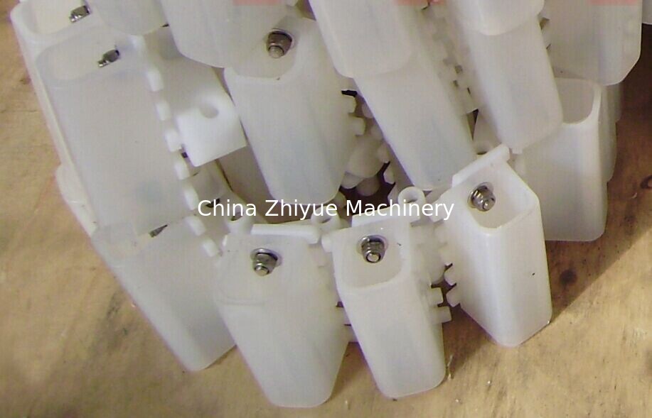 XL83 FLEXIBLE CONVEYOR SYSTEM CHAINS WITH RUBBER GRIPPERS MODULAR ...